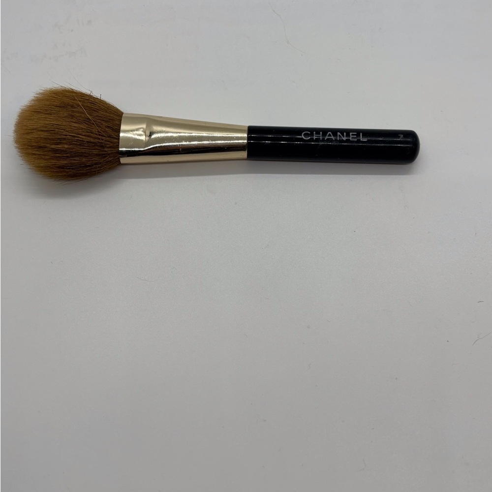 CHANEL BLUSH BRUSH